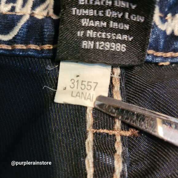 Ariya Bermuda Shorts 5/6 Lanai Cut Off Embellished Button Flap Dark Wash Stretch - Picture 5 of 12